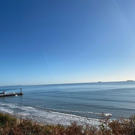 Bournemouth Beachfront Retreat 3 Bedroom 3 Bathroom Seaside B&B With Free Parking Zewnętrze zdjęcie