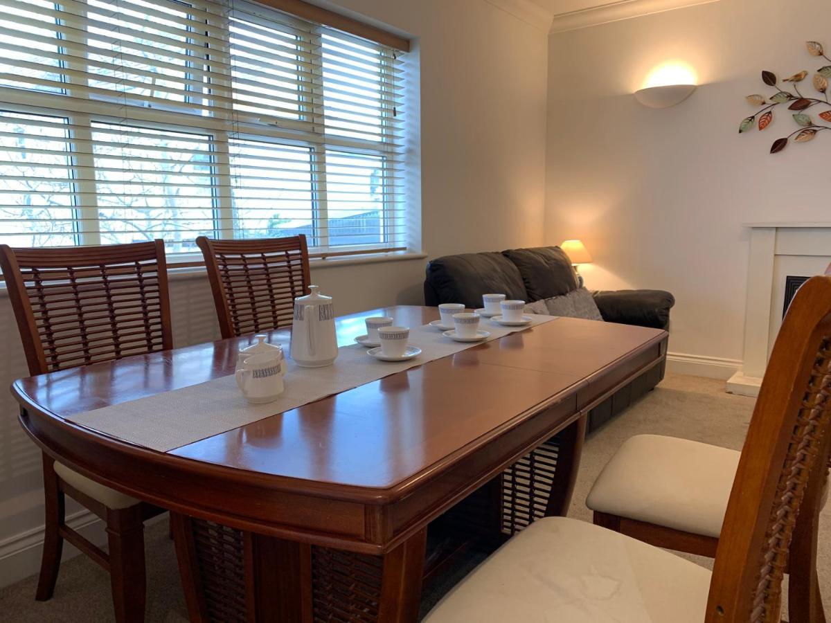 Bournemouth Beachfront Retreat 3 Bedroom 3 Bathroom Seaside B&B With Free Parking Zewnętrze zdjęcie
