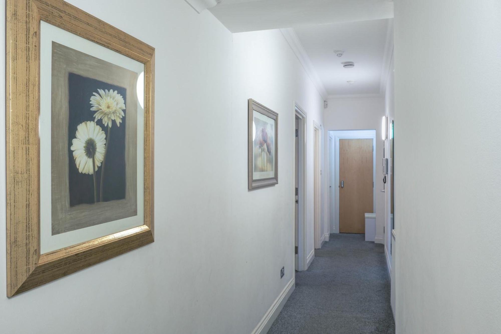 Bournemouth Beachfront Retreat 3 Bedroom 3 Bathroom Seaside B&B With Free Parking Zewnętrze zdjęcie